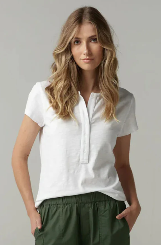 CLOTH+PAPER+SCISSORS HENLEY TEE WHITE