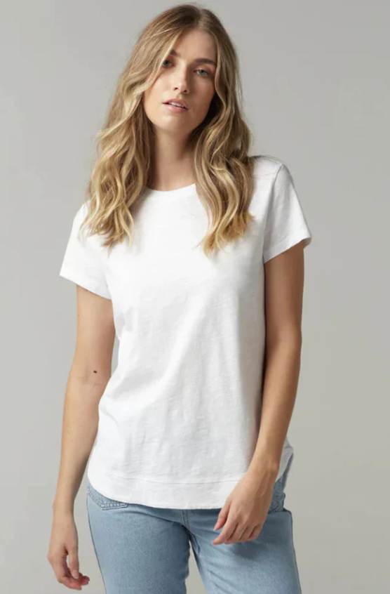 CLOTH+PAPER+SCISSORS SHAPED HEM TEE WHITE