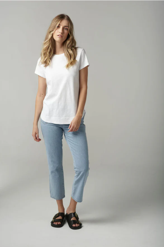 CLOTH+PAPER+SCISSORS SHAPED HEM TEE WHITE