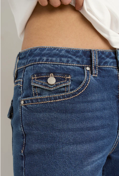 IVY & JACK HUDSON MID BLUE MID RISE STRAIGHT LEG JEAN