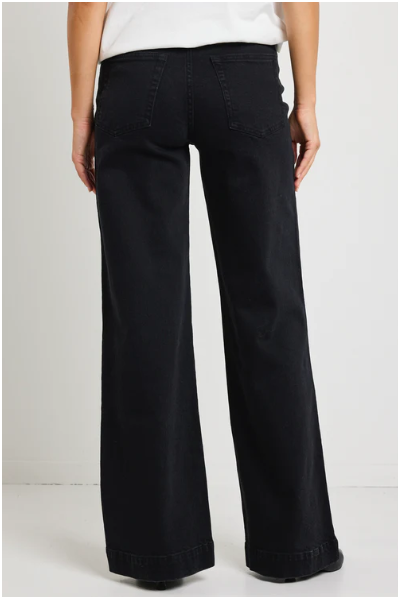 AMONG THE BRAVE CONCERT MID RISE BLACK JEAN