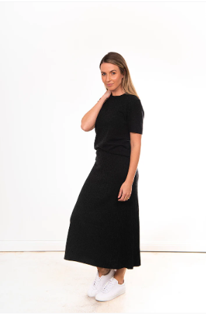 BRIDGE AND LORD SKIRT WITH FLARED HEM BLACK