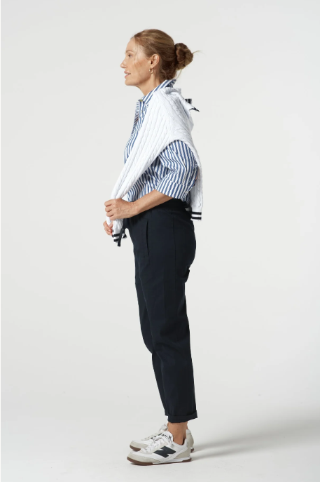 GOONDIWINDI STRETCH WOVEN JOGGER CROPPED DARK NAVY