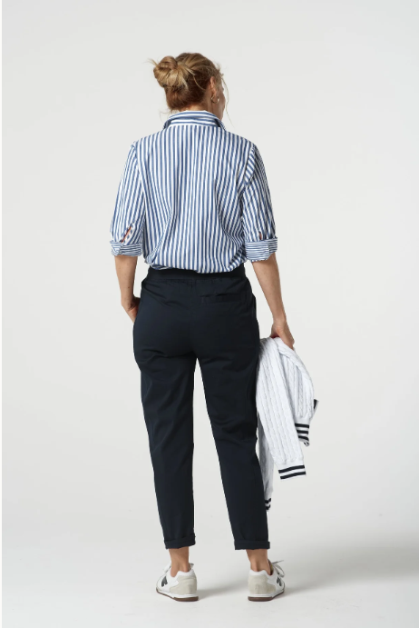 GOONDIWINDI STRETCH WOVEN JOGGER CROPPED DARK NAVY
