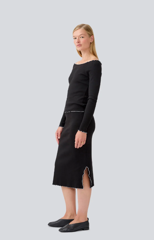 MODSTROM MAGDALONE TOP BLACK/WHITE TRIM