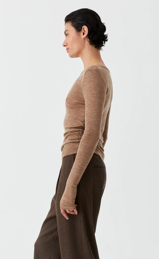 MORRISON MORRI MERINO ROUND NECK COFFEE
