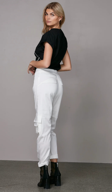 NU DENMARK YTTA  CREAM TROUSERS