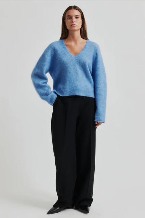 SECOND FEMALE CAMRYN V KNIT MARINA
