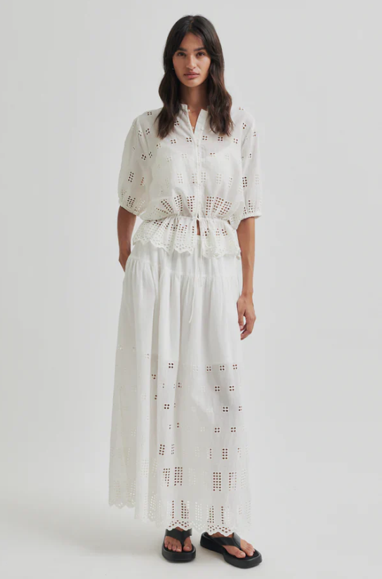 SECOND FEMALE  ELENORE BRODERIE WHITE SHIRT