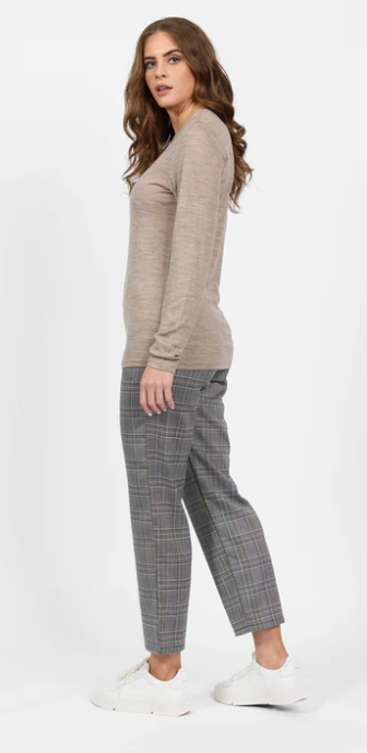VASSALLI 100% MERINO BASIC LONG SLEEVE CREW NECK TOP TWIG
