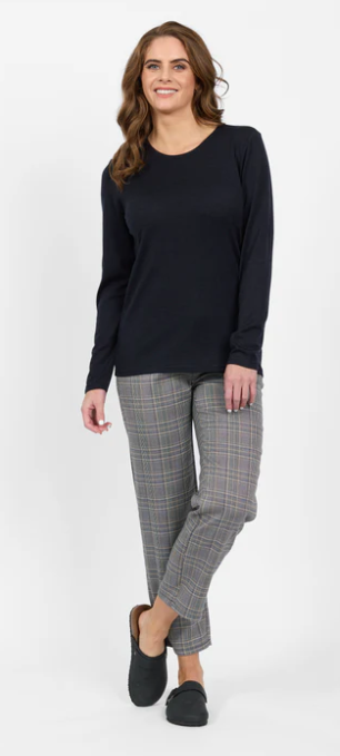 VASSALLI 100% MERINO BASIC LONG SLEEVE CREW NECK TOP MIDNIGHT