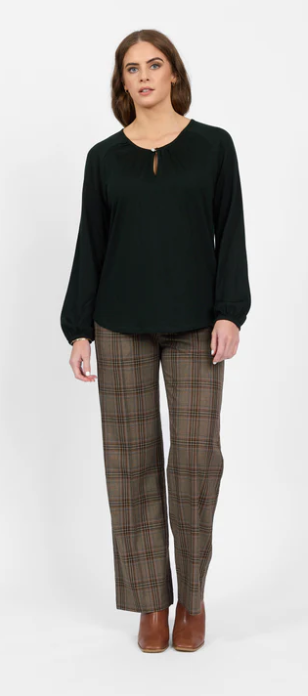 VASSALLI 100% MERINO ROUND NECK TOP WITH FRONT KEYHOLE FOREST