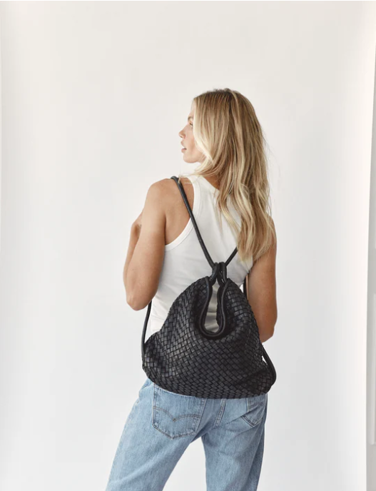 VESTIRSI BELLA WOVEN 2 IN 1 BACKPACK TOTE