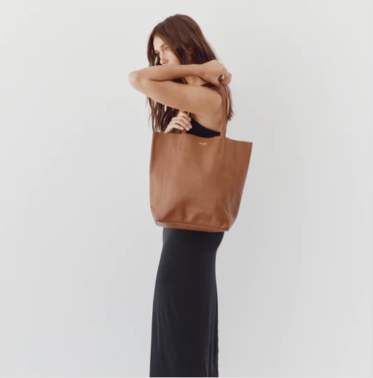 VESTIRSI JILLIAN TAN TOTE BAG